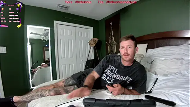  – webcam model profile photo Image 9