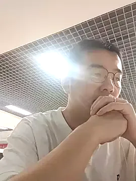 DominantAlex18 – webcam model profile photo Image 4