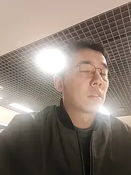 DominantAlex18 – webcam model profile photo Image 6