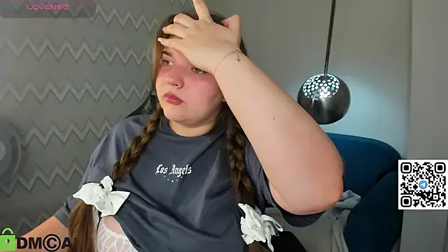 jasminesummer – webcam model profile photo Image 16