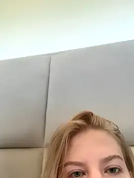 HotBella- – webcam model profile photo Image 7