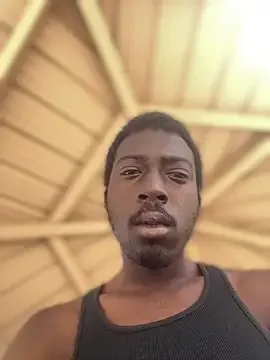 Megu_Melon – webcam model profile photo Image 4