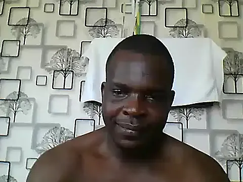 NATINATU252525 – webcam model profile photo Image 2