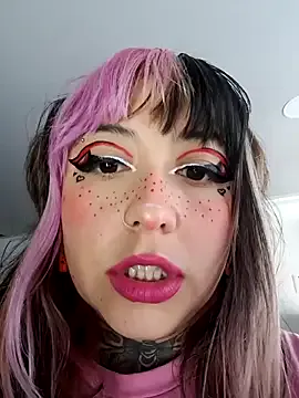 maataaan – webcam model profile photo Image 14