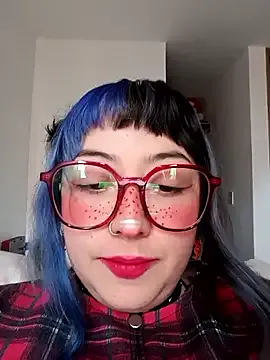 maataaan – webcam model profile photo Image 7