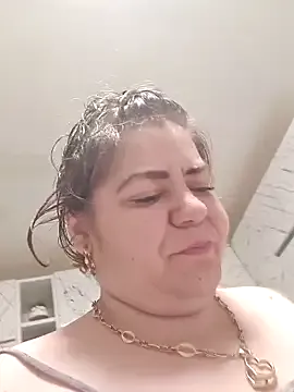 AnniDianna – webcam model profile photo Image 15