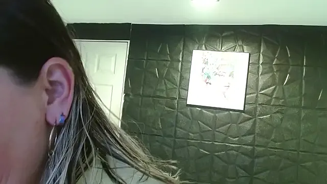 oxo_yuna_oxo – webcam model profile photo Image 16