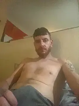  – webcam model profile photo Image 10