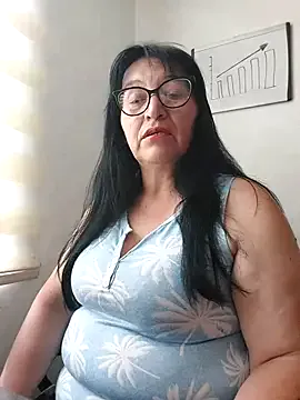 clarita_01 – webcam model profile photo