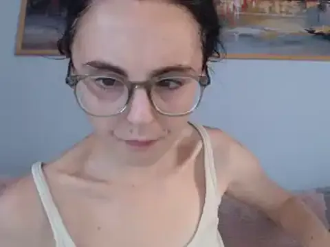  – webcam model profile photo Image 2