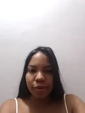 maataaan – webcam model profile photo Image 9