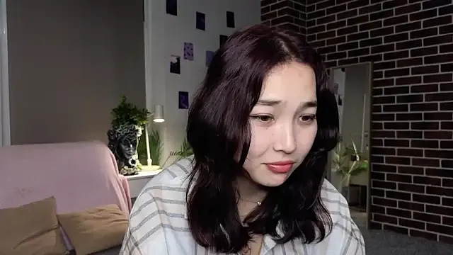 AliceRusso – webcam model profile photo Image 8