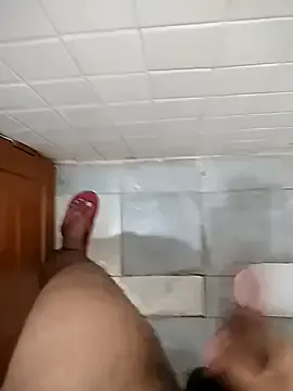 Cute-Simmi69 – webcam model profile photo Image 2