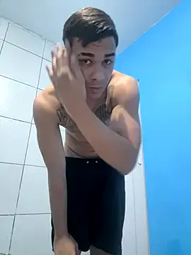 erosuke9 – webcam model profile photo Image 2