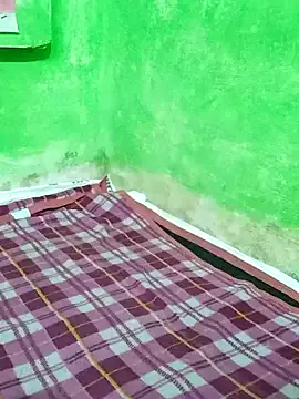 seraphine23 – webcam model profile photo Image 18