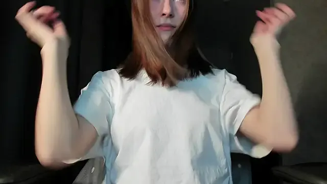 NatalyWilson – webcam model profile photo Image 7