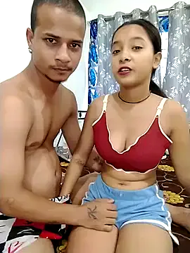 clarachanelricek – webcam model profile photo Image 7