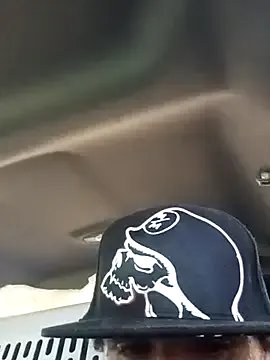 oypo – webcam model profile photo Image 18