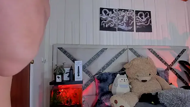 wawagi – webcam model profile photo Image 11