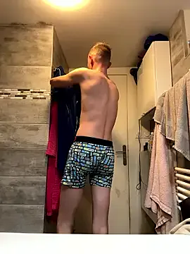 Mia--meow – webcam model profile photo Image 15