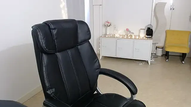 AgathaCrawford – webcam model profile photo Image 19