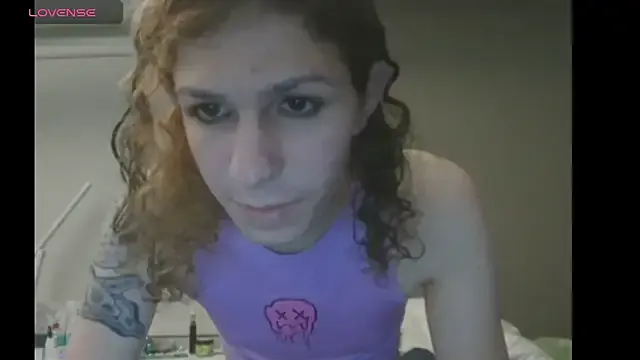  – webcam model profile photo Image 2