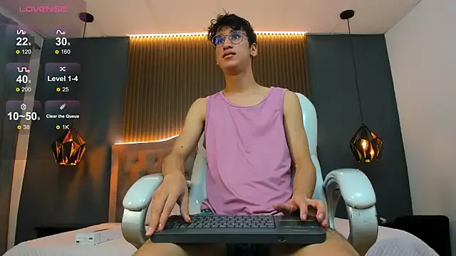 SherlynBhabhi – webcam model profile photo Image 15