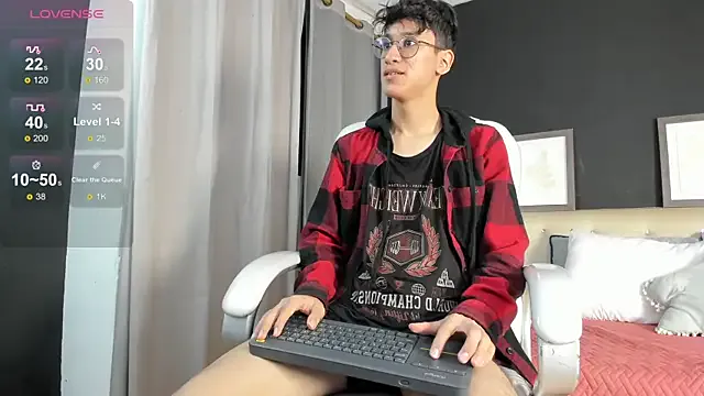 SherlynBhabhi – webcam model profile photo Image 2