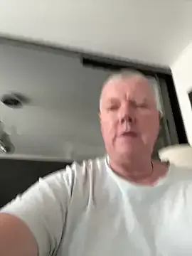 NANA_7 – webcam model profile photo Image 10