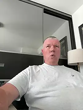 NANA_7 – webcam model profile photo Image 9