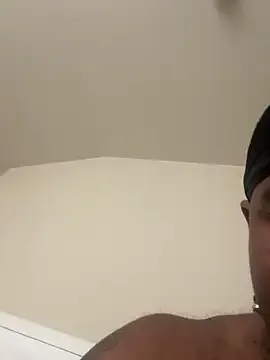 Lucky-baby – webcam model profile photo Image 6