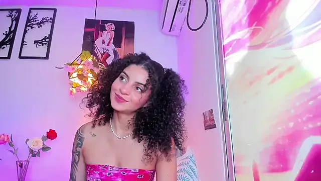 CurlyRose__ cam model