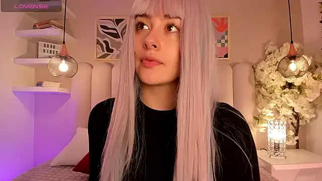 AlyonaGala – webcam model profile photo Image 19