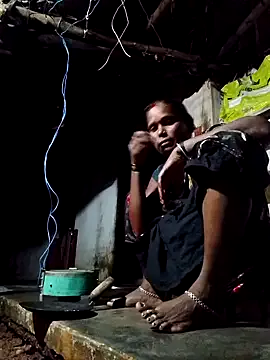 Enyeld_ruru – webcam model profile photo Image 4