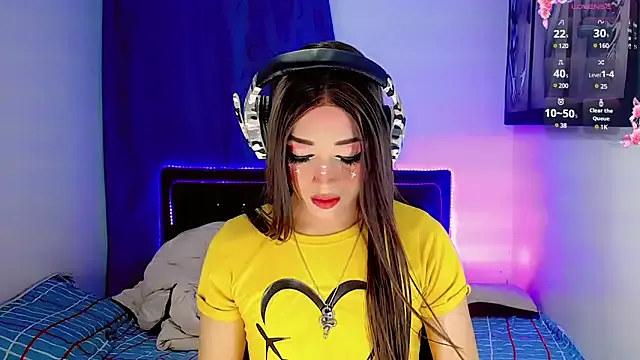 NikaVarga – webcam model profile photo Image 10