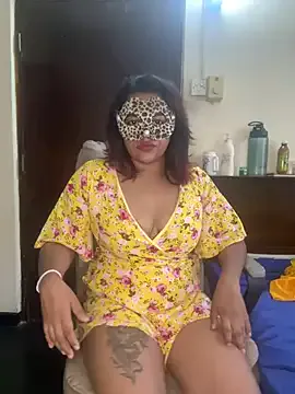 Humsafar-HDX-13 – webcam model profile photo Image 2