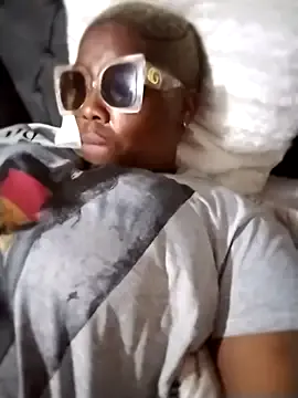 Enyeld_ruru – webcam model profile photo Image 15