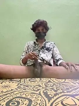 Cuteedick – webcam model profile photo