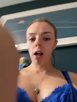 ManaMi-maru – webcam model profile photo Image 4