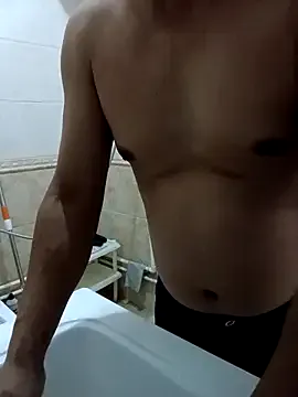 FroggyAnna – webcam model profile photo Image 13