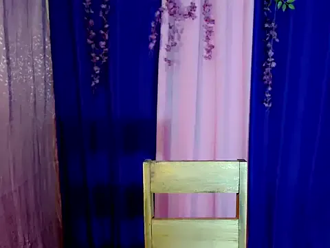 princess0303 – webcam model profile photo Image 14