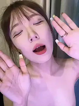 _MiaQueen_ – webcam model profile photo Image 10