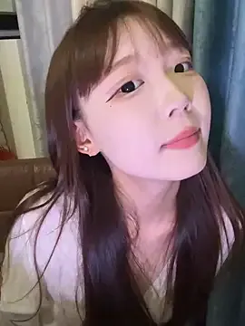 _MiaQueen_ – webcam model profile photo Image 13