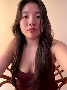 HaleyLyon – webcam model profile photo Image 3