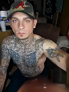 dirtypub – webcam model profile photo Image 6