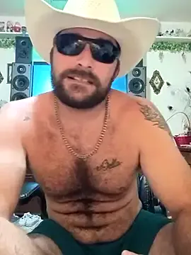 LongDongSilver300 – webcam model profile photo Image 2