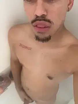 Nonchan_ – webcam model profile photo Image 8