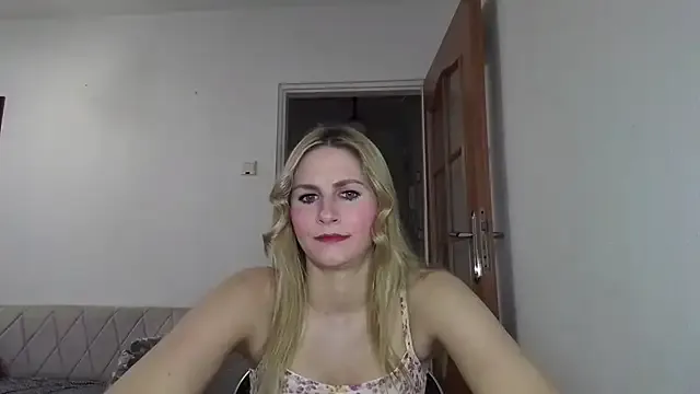 DagmarieFlirt – webcam model profile photo