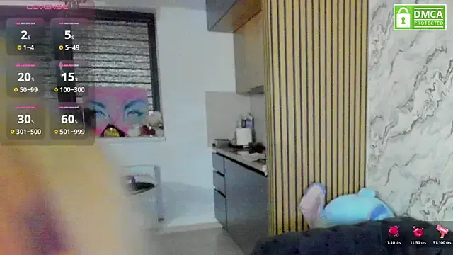 roouse – webcam model profile photo Image 18