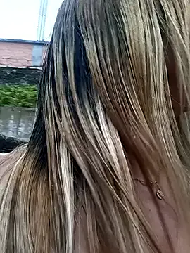 AmeliaBrilliants – webcam model profile photo Image 7